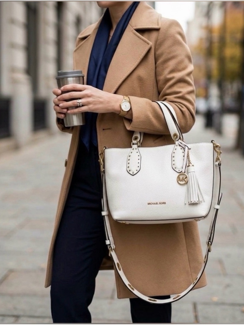 Michael Kors Woman’s Leather Shoulder Bag Brooklyn